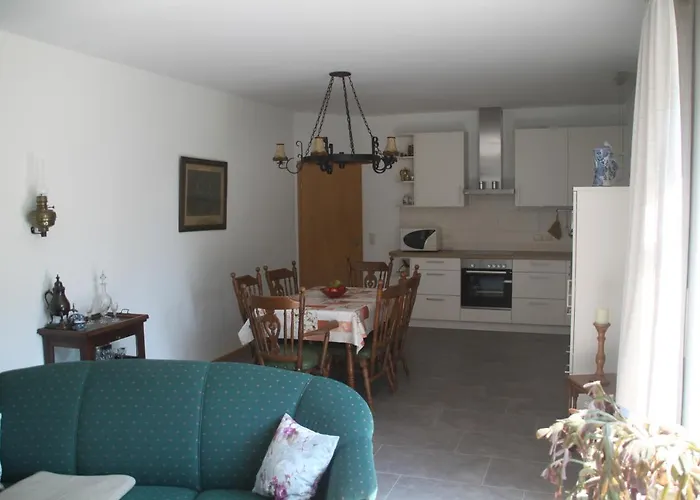 Ferien Ellis Nyaraló *